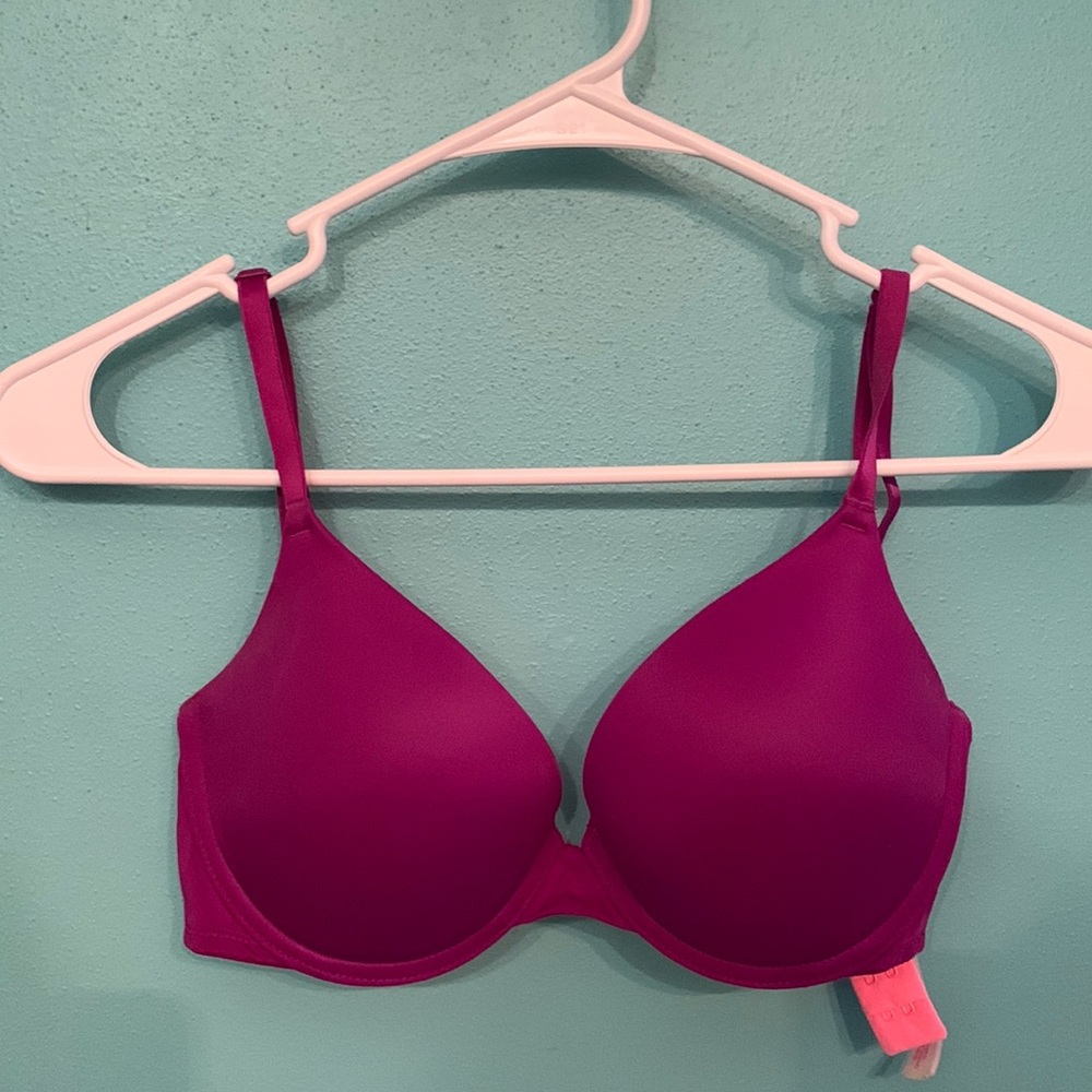 Pink Wear Everywhere Push-Up bra, size 32D. Bright purple!